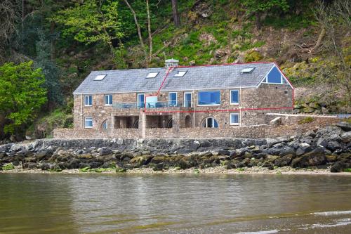 Facilities, 3 Bed in Llanbedrog oc-1thebo in Llanbedrog