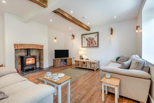 Iekārtas, 2 Bed in Blandford St. Mary oc-s33308 in Charlton Marshall