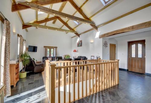 Iekārtas, 2 Bed in Muddiford oc-gran6 in Shirwell