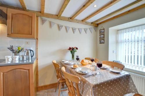 Iekārtas, 3 Bed in Pwllheli oc-wag486 in Botwnnog