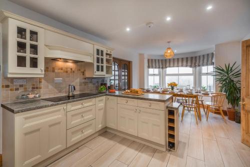 Iekārtas, 5 Bed in Mynytho oc-c28916 in Mynytho