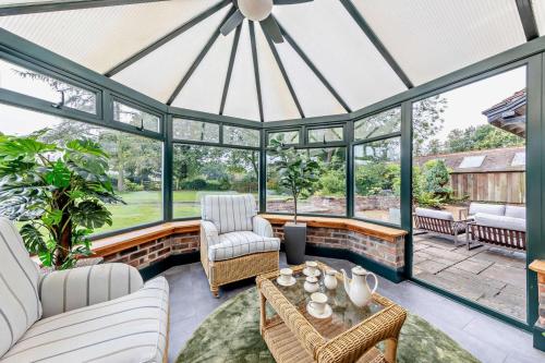 Létesítmények, 3 Bed in Thelwall oc-c29954 in Lymm