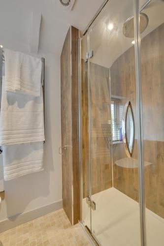 1 Bed in Holt oc-2184, Holt (fotografie 4)
