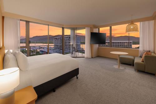 Pacific Hotel Cairns, Cairns