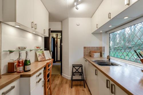 設施, 2 Bed in Charing oc-r29113 in 查靈
