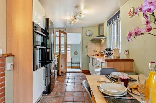 2 Bed in Blakeney oc-g29926 - Tap to explore photos