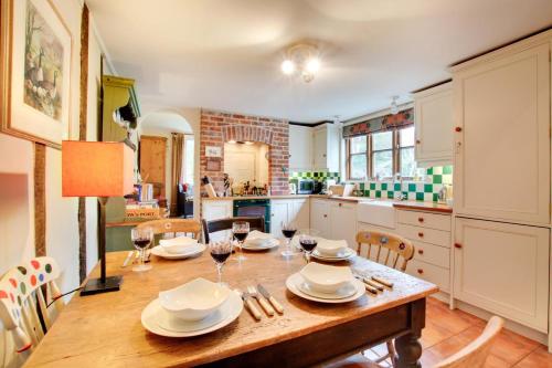 Iekārtas, 3 Bed in Shotesham All Saints oc-2094 in Poringland