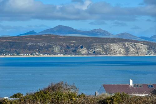Iekārtas, 4 Bed in Bwlchtocyn oc-uchaf in Bwlchtocyn