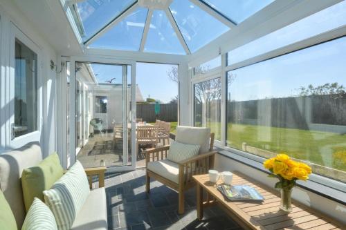Seadmed, 4 Bed in Padstow oc-p00425 in Saint Merryn