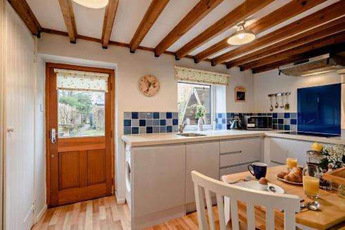 Iekārtas, 2 Bed in Fakenham oc-c27379 in Kettlestone