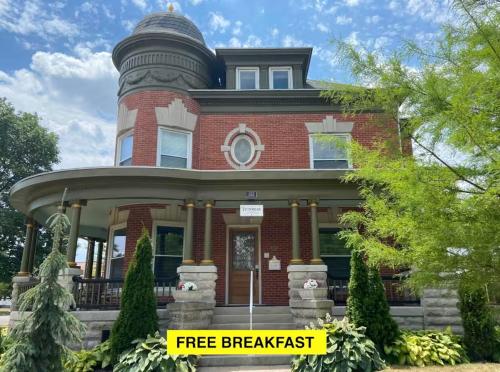 The Victorian Guesthouse Bed & Breakfast - Paulding, OH