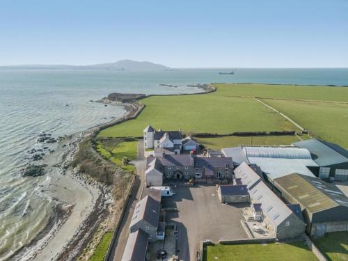 Iekārtas, 3 Bed in Llanfwrog oc-f31053 in Llanfaethlu
