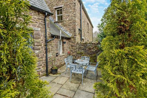 2 Bed in Pentre Bach oc-b30875 gîte à louer Llandeilor-Fan