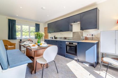 Iekārtas, 2 Bed in Kettlestone oc-t32268 in Kettlestone