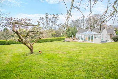 4 Bed in St. Keverne oc-t31085