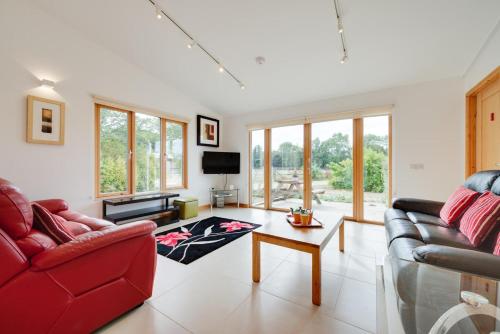 Iekārtas, 2 Bed in Stelling Minnis oc-ek715 in Elmsteda