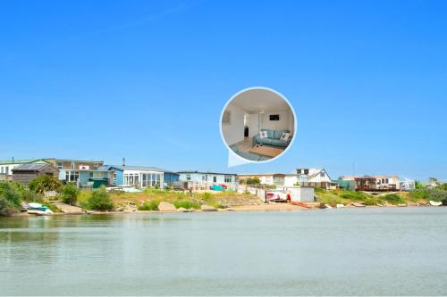 Exterior view of 2 Bed in Snettisham oc-2128