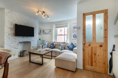 3 Bed in Brixham oc-p30777, Brixham