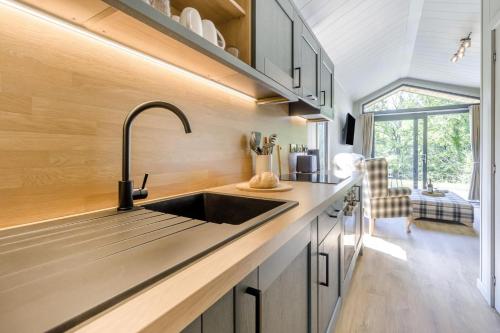 บริการและสิ่งอำนวยความสะดวก, 2 Bed in Cemmaes oc-a32660 in มาชีเล็ท