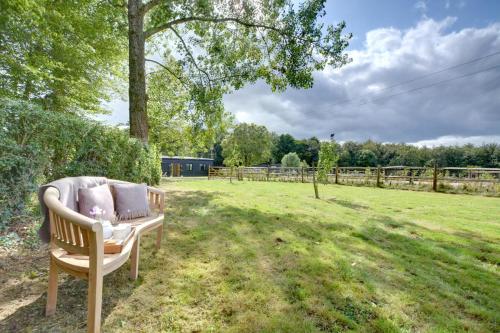 Iekārtas, 3 Bed in Staplecross oc-rh1162 in Whatlington