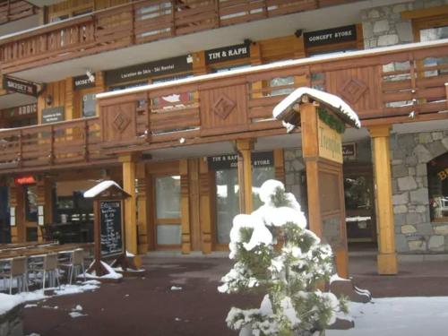 Appartement lumineux proche remontées - 4 pers. - FR-1-180-669 (Appartement lumineux proche remontees - 4 pers. - FR-1-180-669) in 梅里贝勒