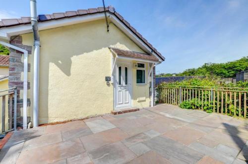 2 Bed in Looe oc-l30020