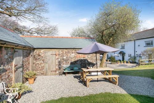 Iekārtas, 2 Bed in Whitstone oc-p31807 in Whitstone