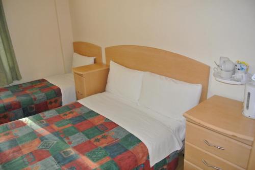 European Hotel – London, 07