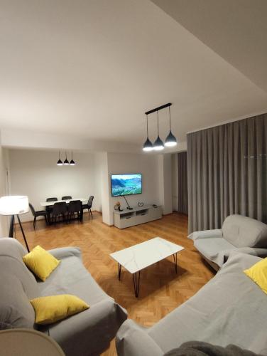 Gigabit High-Speed Internet Modern Apartment – khách sạn tại Usje