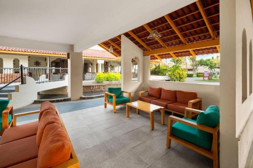 Grand Decameron Complex Bucerias, A Trademark All-Inclusive Resort, Бусериас (фото 9)