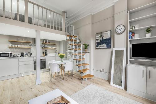 Well Appointed Garden Condo in Kensington Olympia, Londýn (fotografie 9)