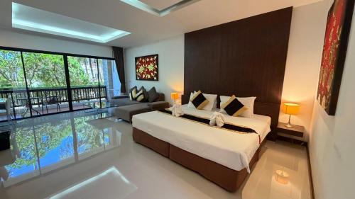 room detail thumbnail 0