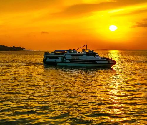 Giliticket Fast Ferries - Bali