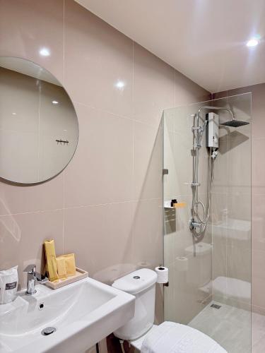 Quies Hotel Krabi - image 5