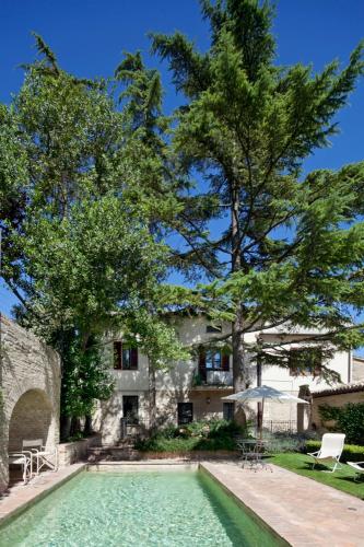  L’Arco Romanico, Pension in Montefalco