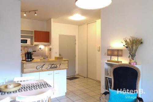 Balcons de Renoir Residence Parking & Pool in Limoges