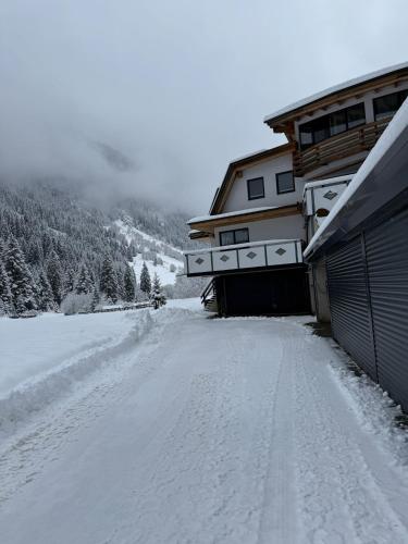 AusZeit in 格施尼茨