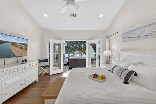Beach House on River Oaks in Kingsland (TX)