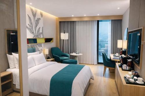 room detail thumbnail 1