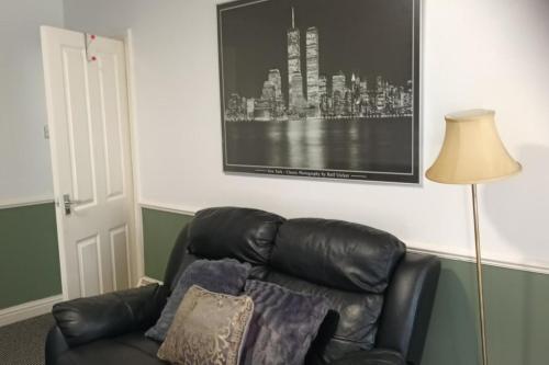 Leeds - Apartment - Stay 3- Parking - Garden, Leeds