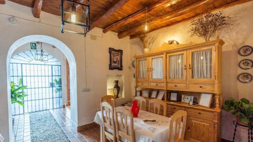 Iekārtas, La Casa del Real El Real de la Jara by Ruralidays in El Real de la Jara