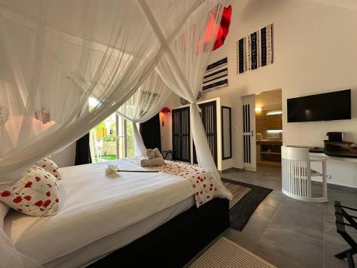 ADWO Lodge in Sintian