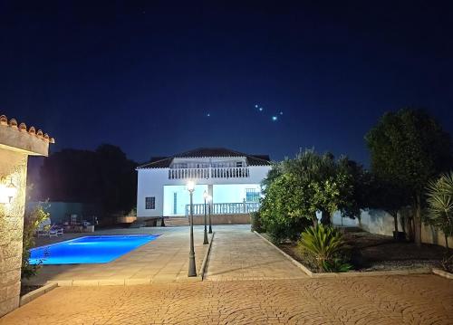 Viesnīcas āriene, La Villa Blanca in Pedralba