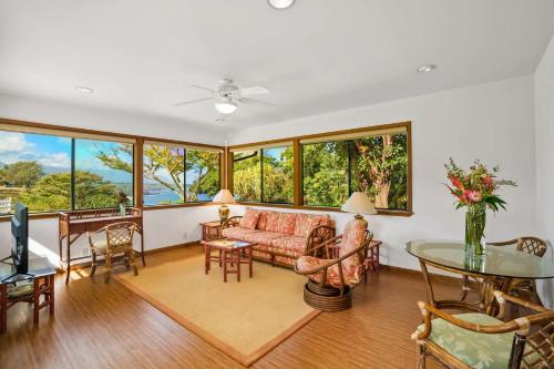 North Shore Kauai Retreat with Epic Views & Private Pool - Secret Beach Overlook in Kalihiwai (HI)