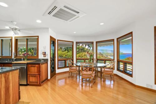 North Shore Kauai Retreat with Epic Views & Private Pool - Secret Beach Overlook in Kalihiwai (HI)