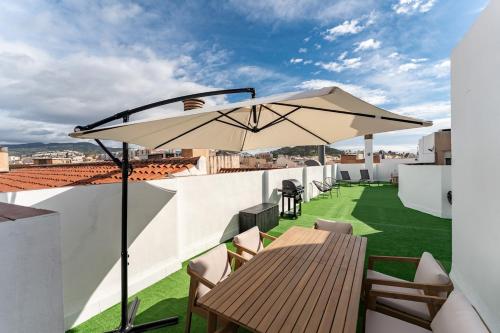 Super Central Penthouse with Panoramic view Terrace