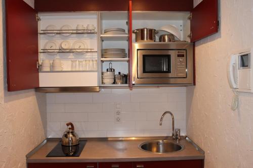 Apartaments Ciutat Vella - main image