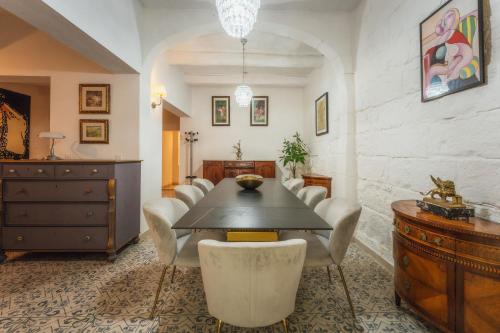 Suite 3 at Palazzo Seraphim Boutique living in St Julians, St Julian's (foto 8)