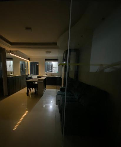 Casa 3 quartos Balneário Camboriú – khách sạn tại Aririba