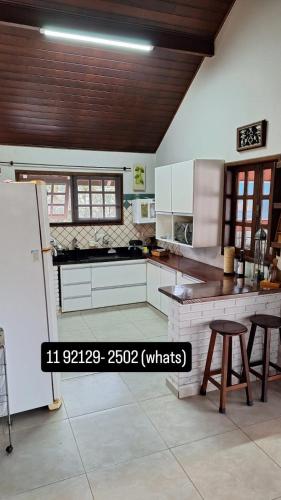 Casa Cond Morada Praia 4 dorms com piscina – khách sạn tại Praia da Boraceia